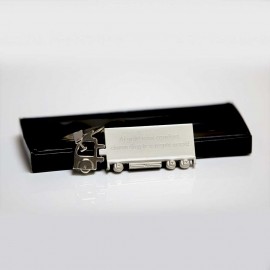 Breloc metalic formă camion