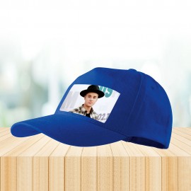 Poarta-ti „mesajul“ pe cap.